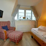Faehrhaus - 15 Holiday home