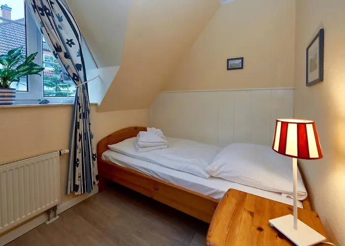 Ferienhaus Fährhaus - 15 Sellin (Rugen)